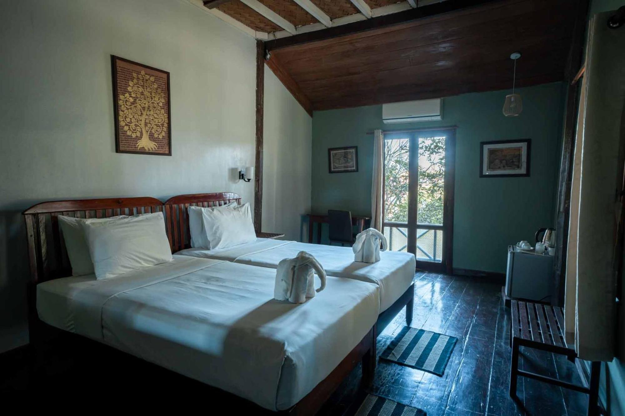 Sala Done Khone Hotel Ban Khon Exterior photo