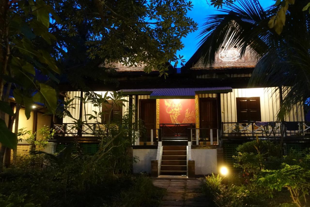 Sala Done Khone Hotel Ban Khon Exterior photo